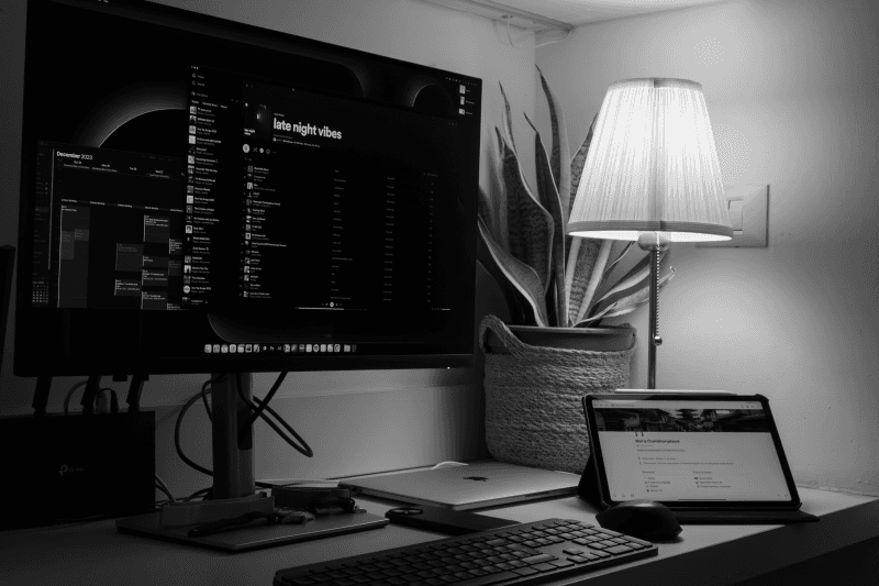 Understanding the Event Loop in JavaScript: A Beginner's Guide's cover image